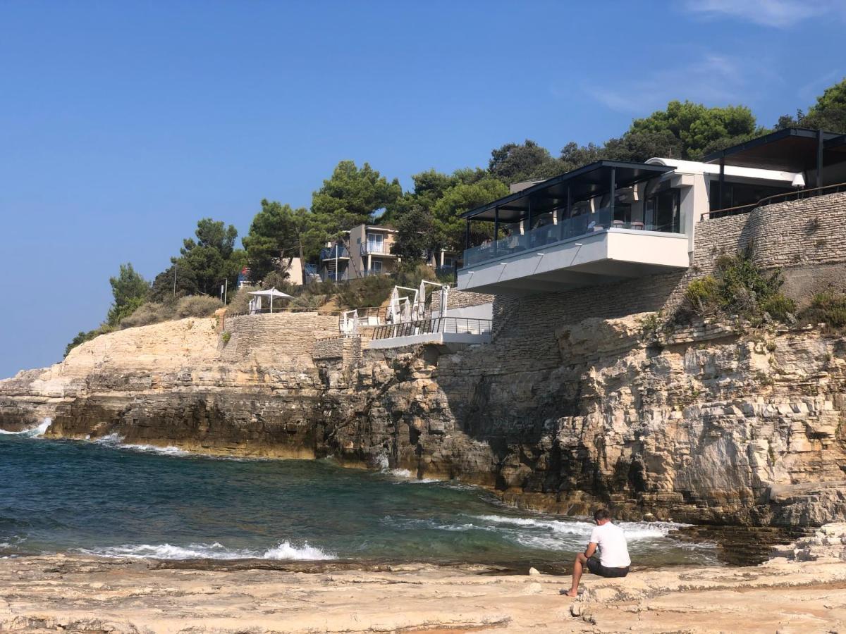 Apartma By The Sea