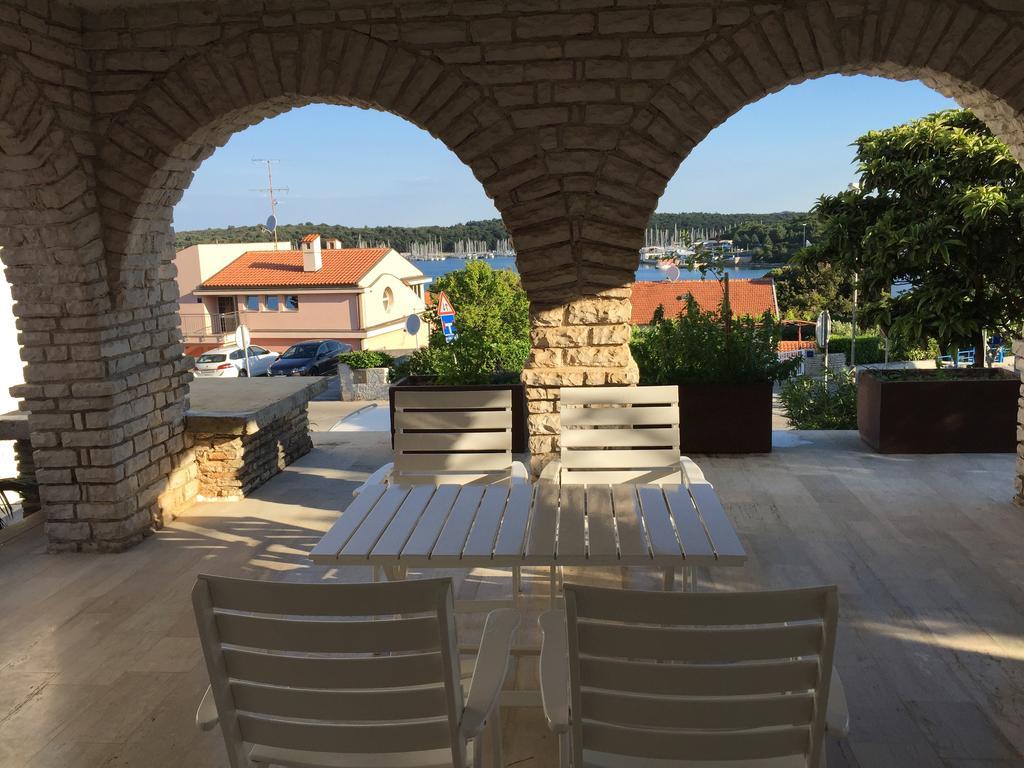 By The Sea Apartment Pula